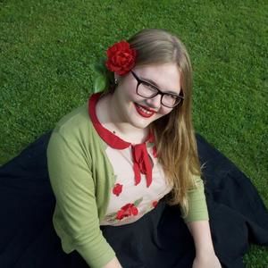 Meet your Posher, Zaynab